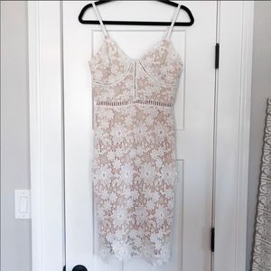 Forever 21 lace medium dress